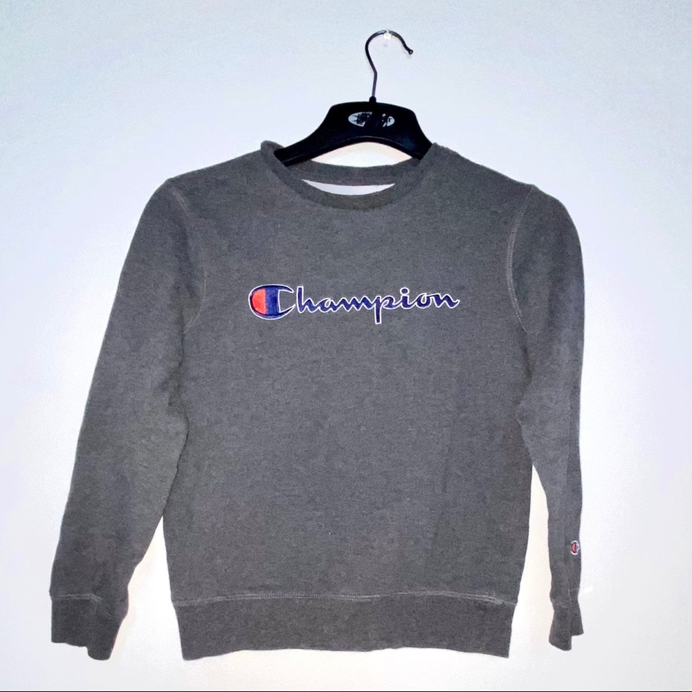 CHAMPION PULLOVER/SWEATSHIRT!!!